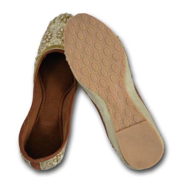 Ethnic Women Juttis - Image 4