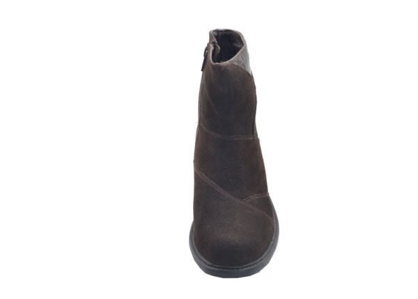 HR-715 - Image 4