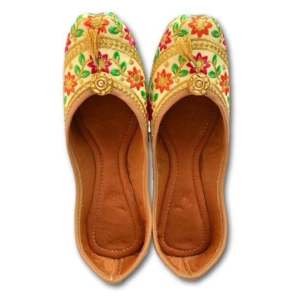 Ethnic Women Juttis - Image 3