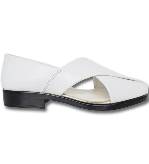 White_Synthetic_Leather_Juttis_for_Men-2_040f2249-a88e-4e58-b142-a46bbf3fd1b3.jpg