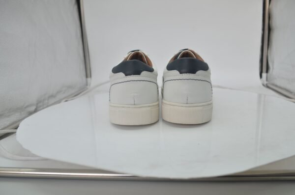 21036 - Image 6