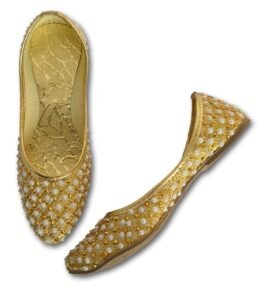 Golden Embroidered Mojaris