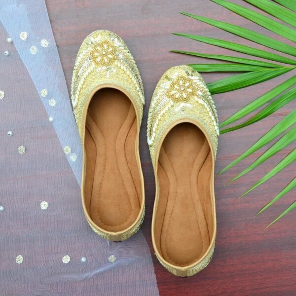 Women Gold-Toned Embellished Handcrafted Mojaris - Image 3
