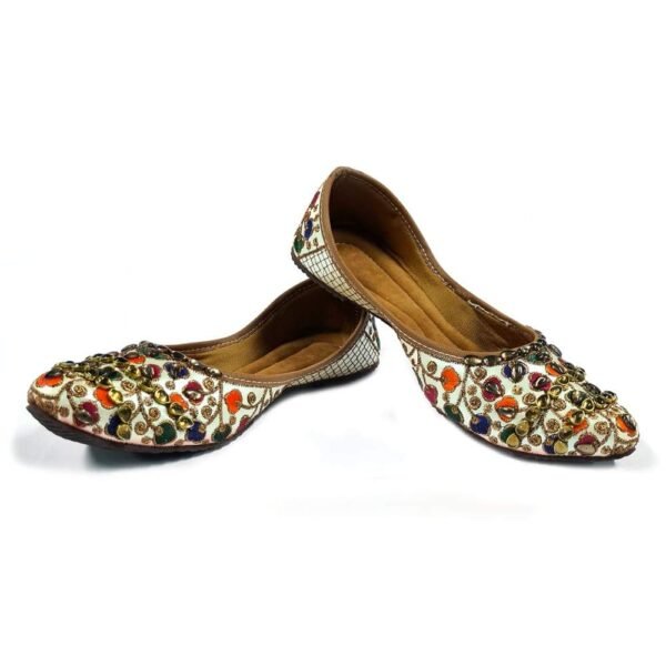 Women White Embellished Mojaris - Image 3
