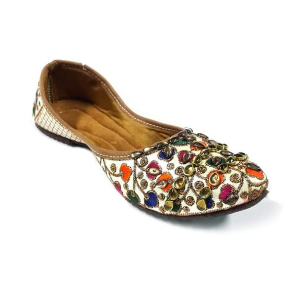 Women White Embellished Mojaris